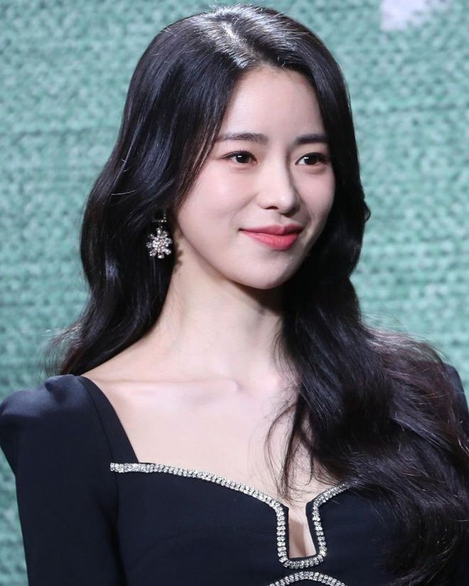 "Ác nữ" nổi tiếng nhất châu Á mặc đẹp không trượt phát nào- Ảnh 1. "Ác nữ" nổi tiếng nhất châu Á mặc đẹp không trượt phát nào- Ảnh 1.