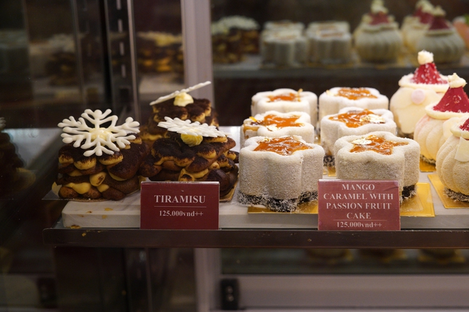 Cận cảnh quán cà phê Giáng sinh 200k/giờ ở TP.HCM, đáng thì thấy đáng nhưng trải nghiệm thì thật sự chưa xứng!- Ảnh 19. Cận cảnh quán cà phê Giáng sinh 200k/giờ ở TP.HCM, đáng thì thấy đáng nhưng trải nghiệm thì thật sự chưa xứng!- Ảnh 19.