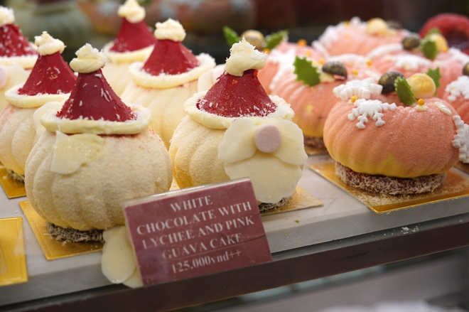 Cận cảnh quán cà phê Giáng sinh 200k/giờ ở TP.HCM, đáng thì thấy đáng nhưng trải nghiệm thì thật sự chưa xứng!- Ảnh 21. Cận cảnh quán cà phê Giáng sinh 200k/giờ ở TP.HCM, đáng thì thấy đáng nhưng trải nghiệm thì thật sự chưa xứng!- Ảnh 21.