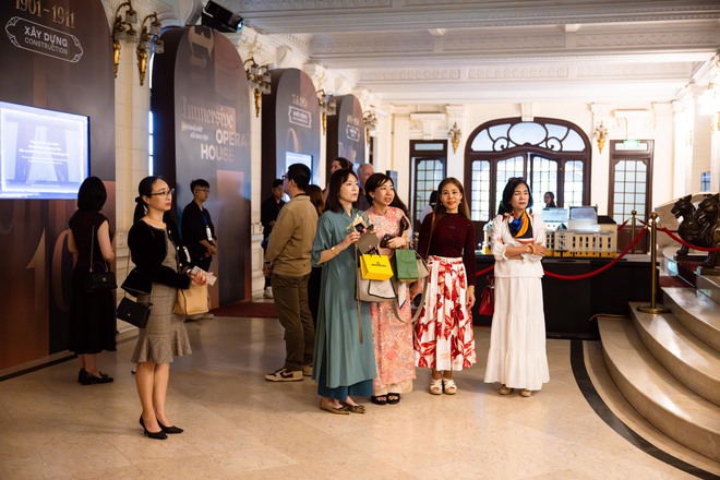 Cơ hội cuối để vào Nhà Hát Lớn Hà Nội trước khi đóng cửa 2 năm: Trải nghiệm có 1-0-2 tại công trình 115 tuổi- Ảnh 4.