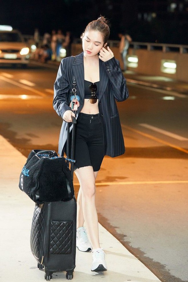 Ngọc Trinh đi đầu trend "trạm tỷ" từ 10 năm trước: Nhìn body và dàn đồ hiệu đủ thấy nể- Ảnh 2.