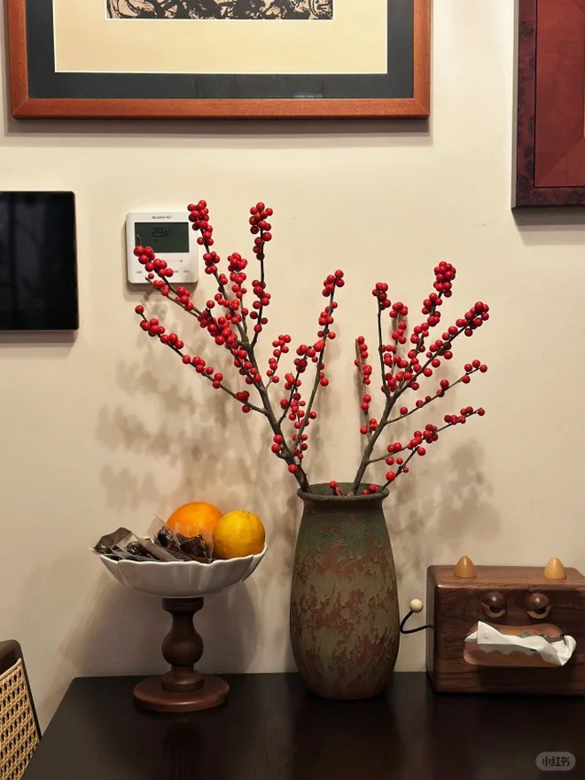 Bí kíp cắm đào đông đỏ chơi bền xuyên Tết 2026: Loài "trân châu đỏ" giúp gia chủ vượng khí, đỏ vận cả năm- Ảnh 14.