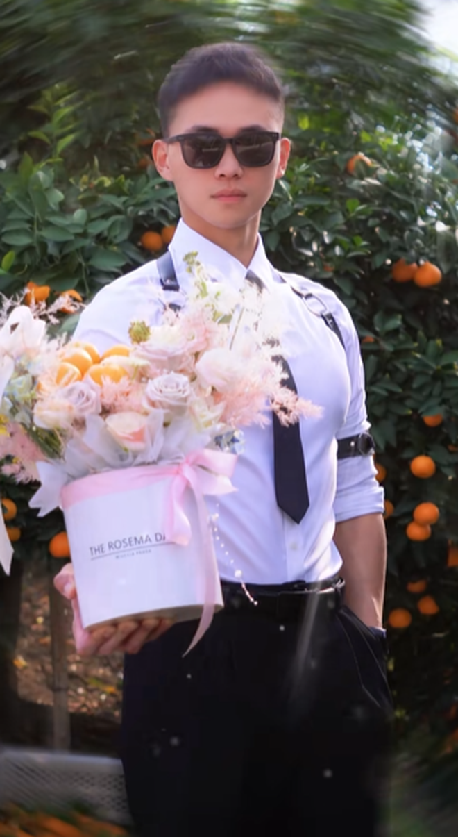 Bí thư thôn sinh năm 1997 mặc áo ba lỗ quảng bá nông sản địa phương: Bán "cháy hàng", 20 triệu người xem- Ảnh 4.