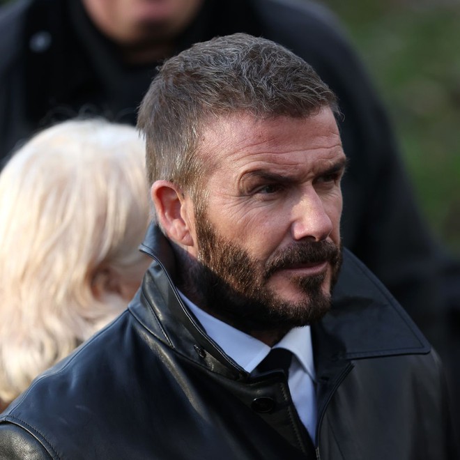 David Beckham lộ diện tiều tụy sau khi bị con trai cả "tuyệt tình"- Ảnh 2.