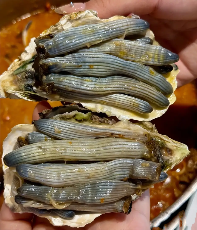 Món ăn nhìn nổi da gà ăn ngọt lịm tim: Đặc sản khiến khách Việt nhớ ngay đến "mì chính nhà giàu" ở quê nhà- Ảnh 13.