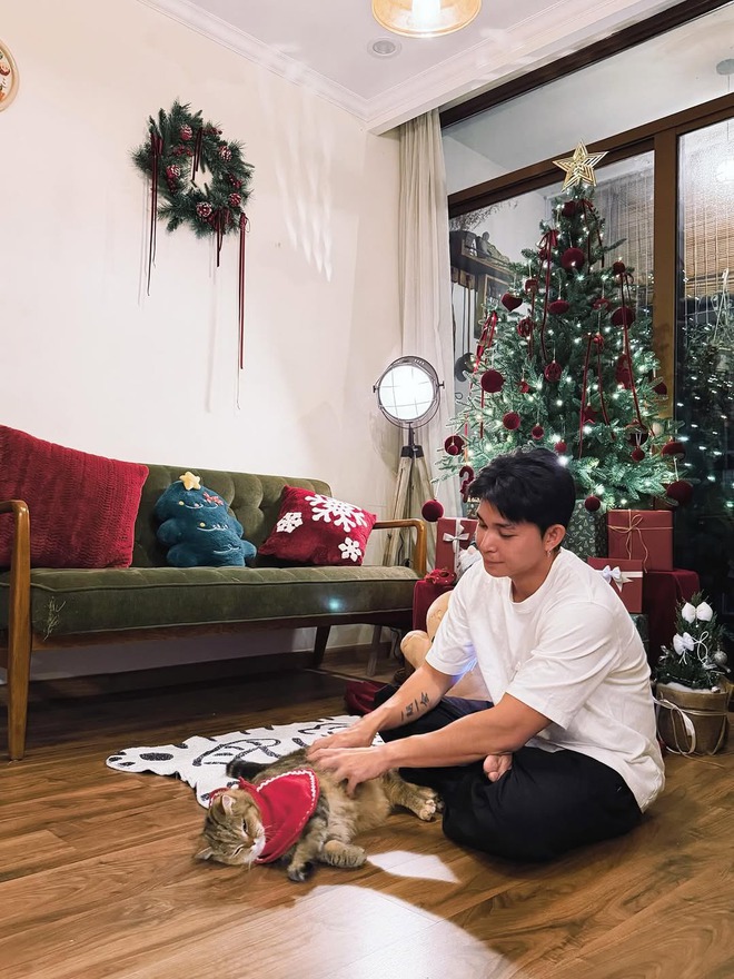 Sao Việt đón Giáng sinh: Decor không gian như cổ tích, riêng nhà Jun Phạm quá chữa lành- Ảnh 8.