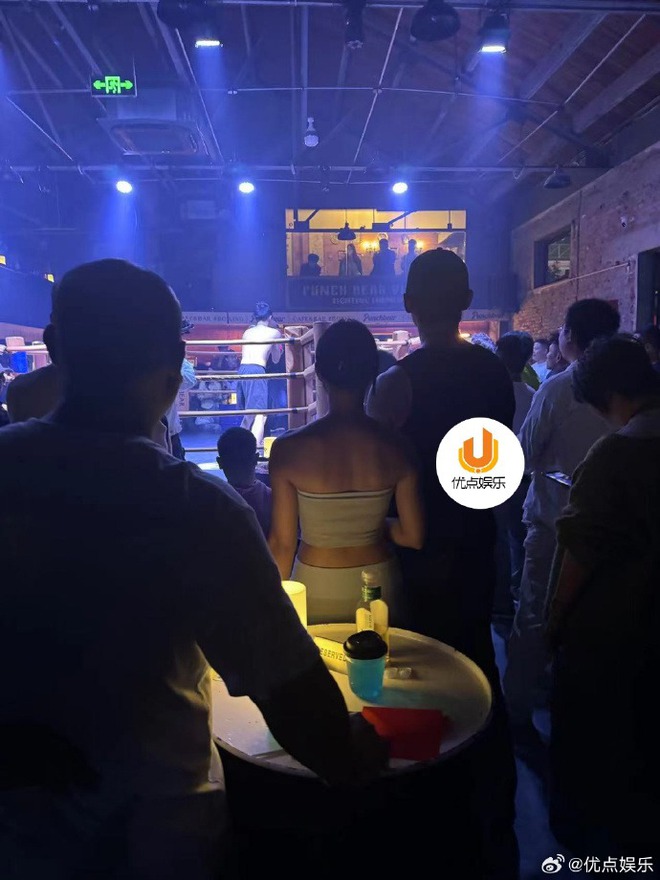 "Chị Đẹp" U45 được bạn trai kém 19 tuổi cầu hôn, cảnh đàm phán hợp đồng tiền hôn nhân gây xôn xao- Ảnh 3.