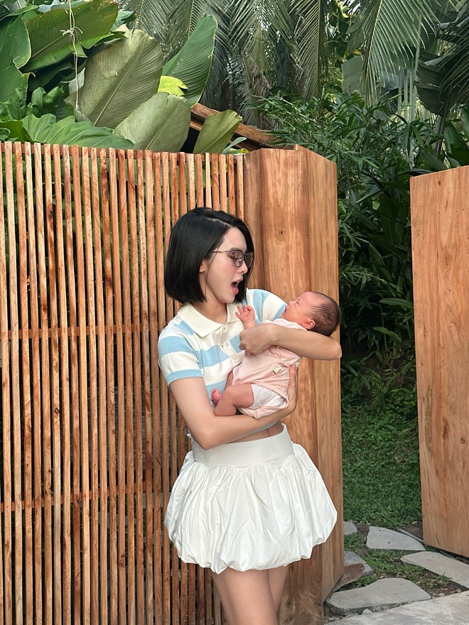 Mẹ đơn thân "lọt mắt xanh" thiếu gia miền Tây: Đám cưới không sính lễ, nhìn cuộc sống hiện tại chỉ biết nói 1 chữ!- Ảnh 4.