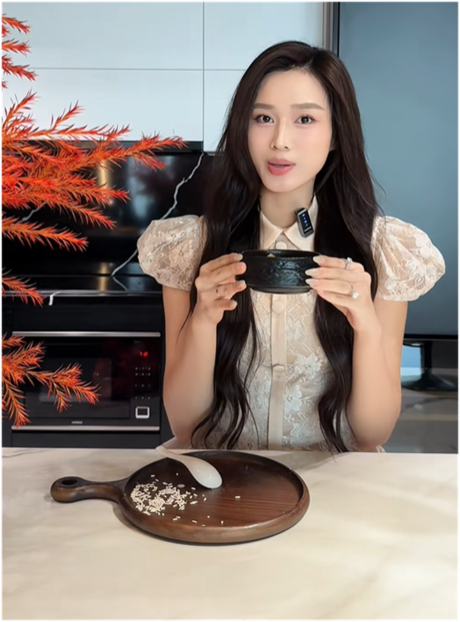 2 chiếc nhẫn kim cương trên tay Đỗ Hà - con dâu Tập đoàn Sơn Hải gây bàn tán- Ảnh 2.