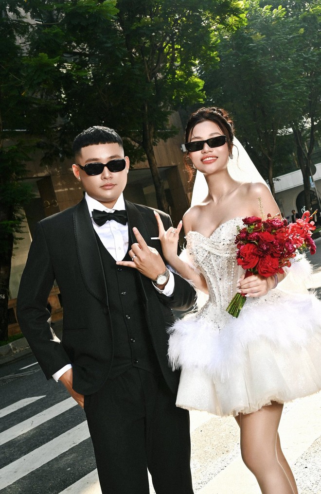 Đám cưới cháu nội danh ca Chế Linh: Nhan sắc cô dâu không một điểm trừ, thân thế chú rể gây bất ngờ lớn- Ảnh 2.