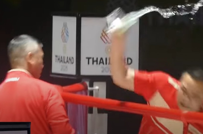 Nhìn lại những drama thể thao năm 2025: Từ vụ bóng chuyền bị xử thua gây sốc đến màn gian lận chấn động SEA Games- Ảnh 6.