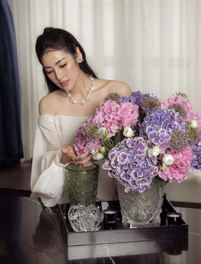 Mỹ nhân "theo chồng bỏ cuộc chơi", ở biệt thự 250 tỷ cao cấp nhất Hà thành- Ảnh 7. Mỹ nhân "theo chồng bỏ cuộc chơi", ở biệt thự 250 tỷ cao cấp nhất Hà thành- Ảnh 7.