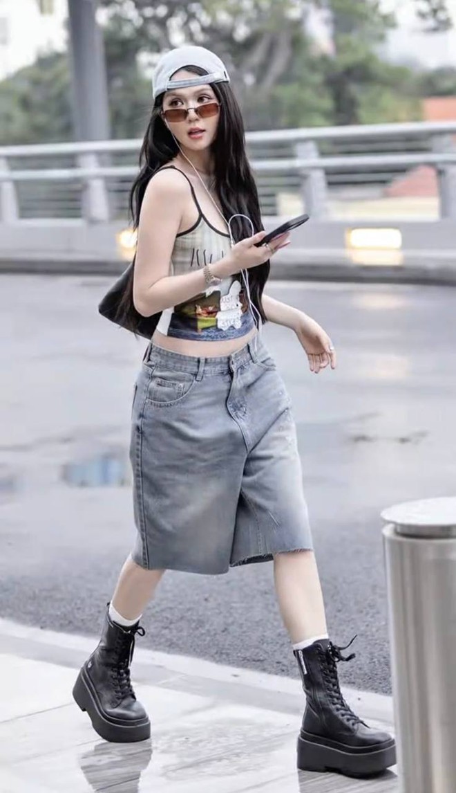 Ngọc Trinh thua Tiểu Vy lẫn chính mình 10 năm trước- Ảnh 4.