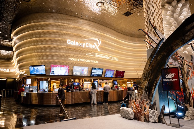 TTTM Hanoi Centre vừa ra mắt Hà Nội: Không gian sang như khách sạn 5 sao, kỳ công bảo tồn cây đa giữa khuôn viên- Ảnh 15.