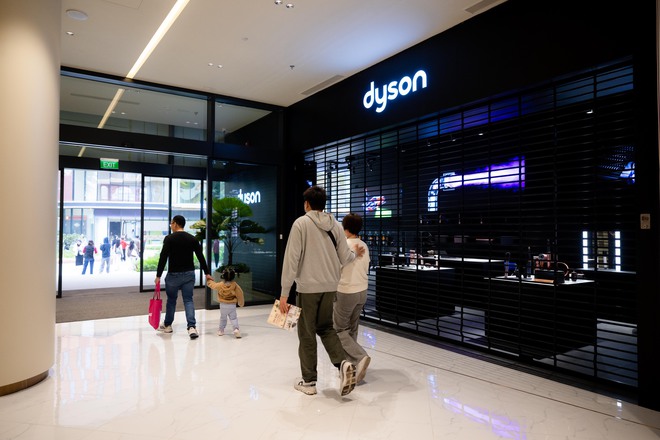 TTTM Hanoi Centre vừa ra mắt Hà Nội: Không gian sang như khách sạn 5 sao, kỳ công bảo tồn cây đa giữa khuôn viên- Ảnh 23.