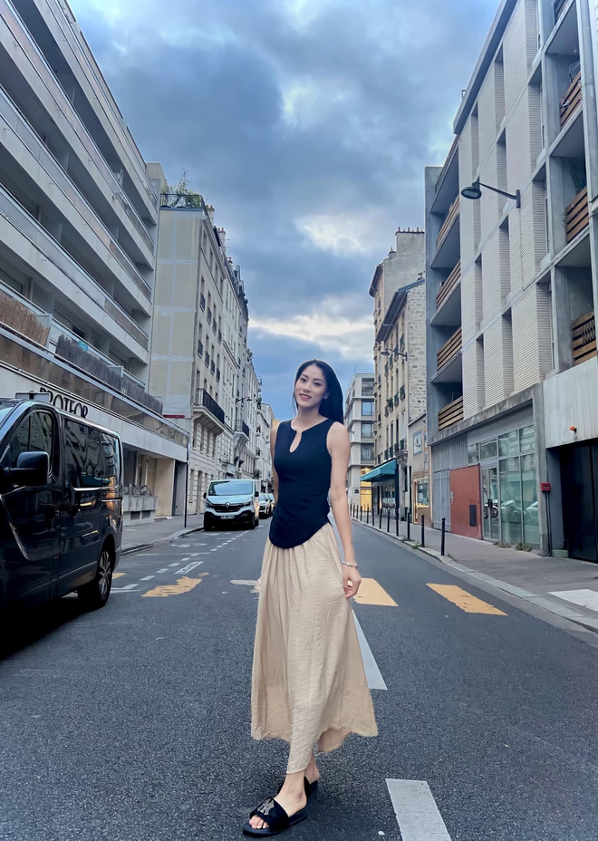 Hoa khôi bóng chuyền mang hàm Đại uý gây sốt với ảnh tổng kết 2025: Visual xinh đẹp, thành tích cực "khủng"!- Ảnh 10.