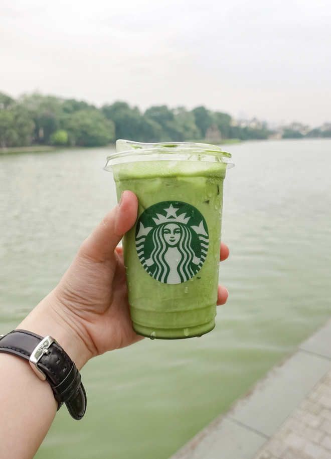 Tin tôi đi, cà phê Starbucks là rẻ nhất đấy!- Ảnh 2.