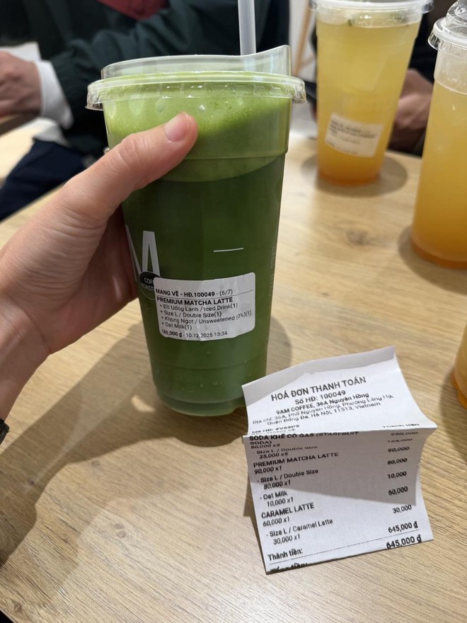 Tin tôi đi, cà phê Starbucks là rẻ nhất đấy!- Ảnh 6.