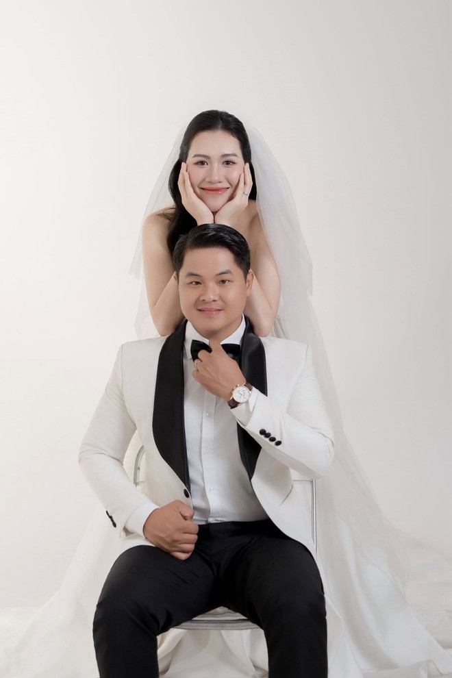 "Mùa cưới" rộn ràng của dàn hot girl bóng chuyền nữ Việt Nam cuối năm 2025- Ảnh 4.