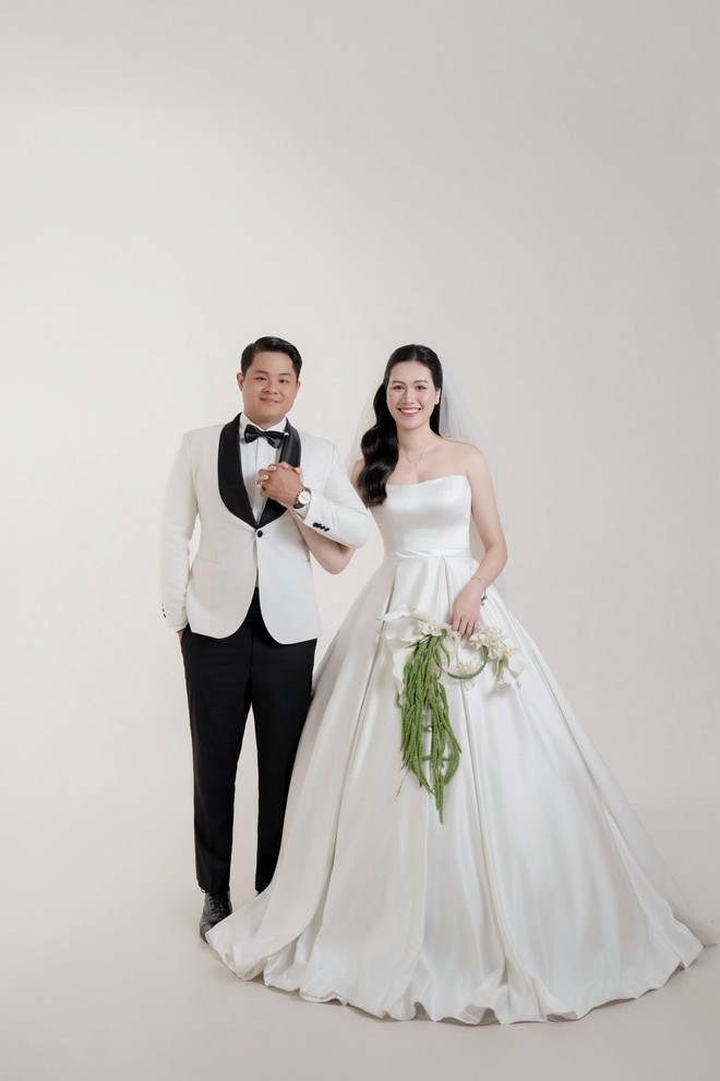 "Mùa cưới" rộn ràng của dàn hot girl bóng chuyền nữ Việt Nam cuối năm 2025- Ảnh 2.