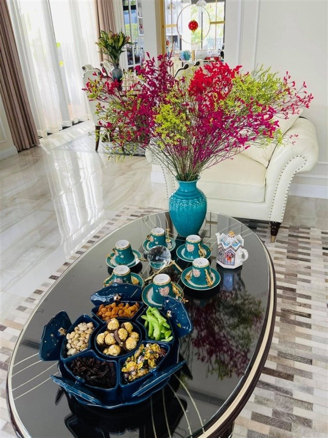 Nữ nghệ sĩ tái hôn với đại gia, được "chiều như trứng mỏng", sống sang chảnh trong biệt thự 200m²- Ảnh 16.