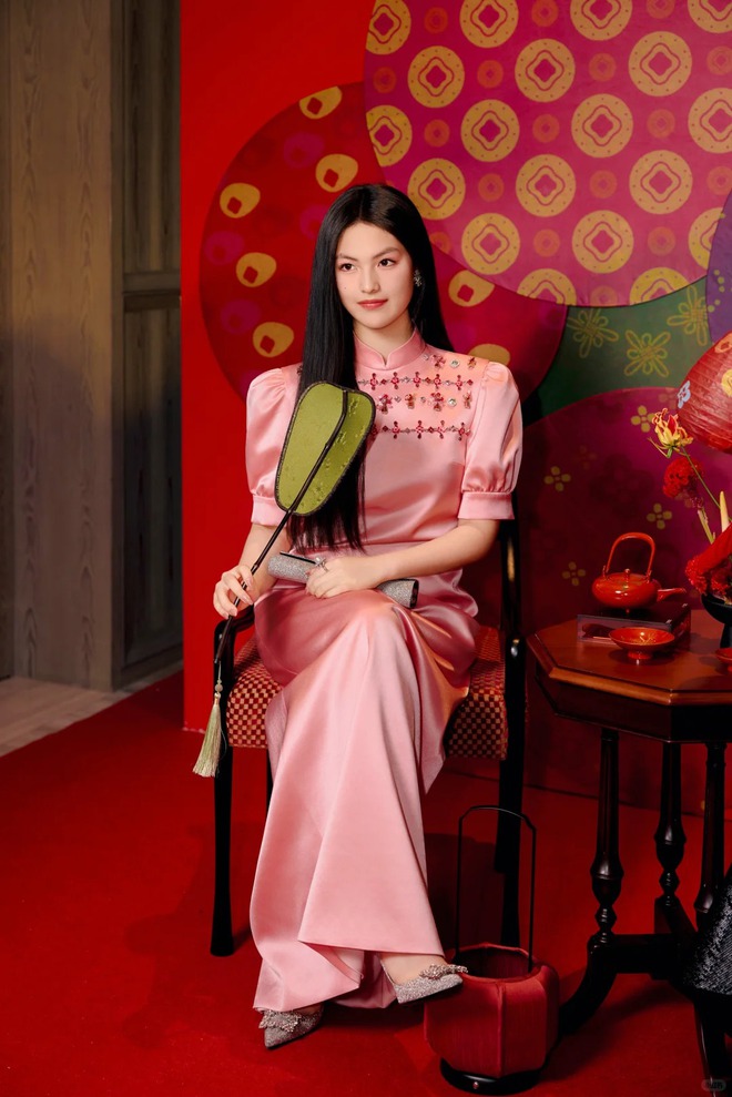 Mải mê "bóp" dáng, Lý Tương vô tình hại ái nữ thành "bà bầu", nhìn outfit tiền tỷ mà già chát mới càng tiếc nuối- Ảnh 9.