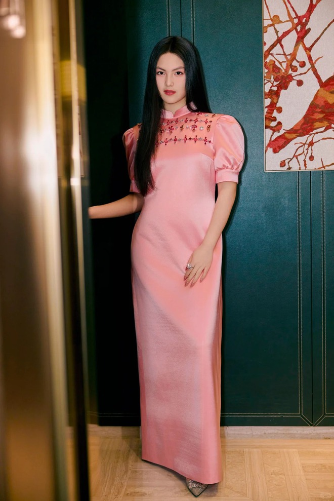 Mải mê "bóp" dáng, Lý Tương vô tình hại ái nữ thành "bà bầu", nhìn outfit tiền tỷ mà già chát mới càng tiếc nuối- Ảnh 8.