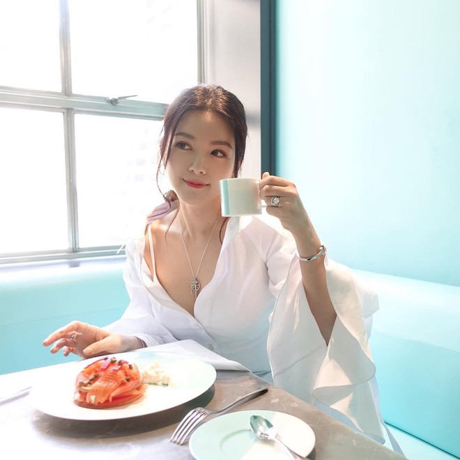 Cuối năm còn toang: 1 Hoa hậu hàng đầu chính thức ly hôn chồng đại gia hơn 10 tuổi vì bị "cấm" sinh con- Ảnh 6.