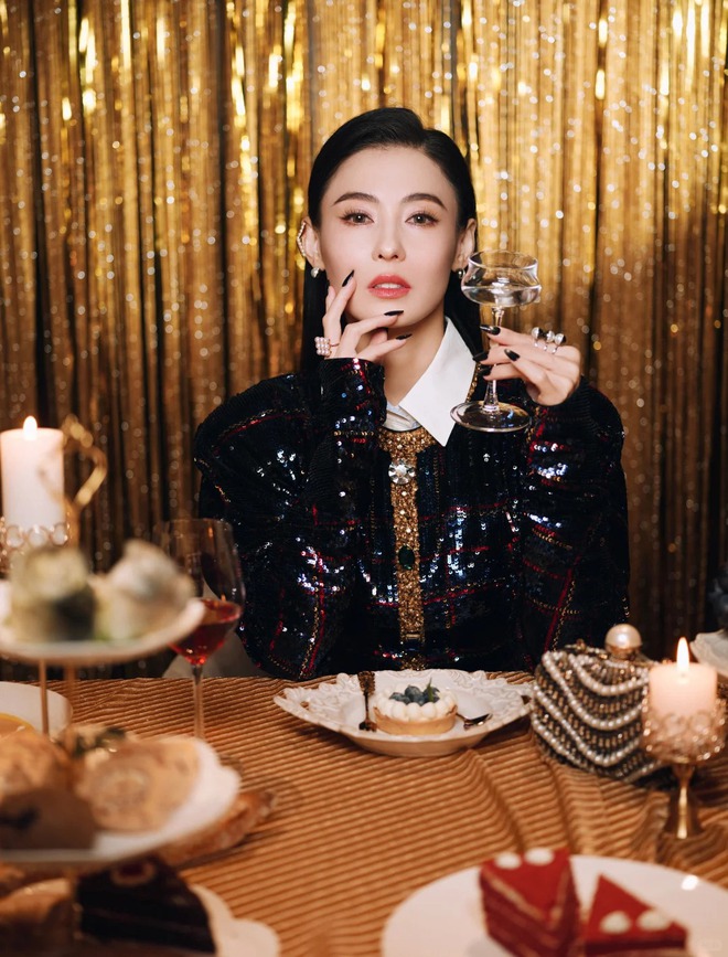 Soi "điểm vàng" trên gương mặt Trương Bá Chi: Nét tướng phú quý, bảo chứng địa vị "bất khả xâm phạm" suốt 3 thập kỷ- Ảnh 8.