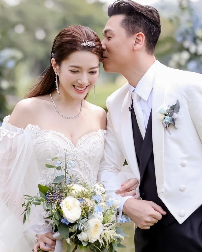 Cuối năm còn toang: 1 Hoa hậu hàng đầu chính thức ly hôn chồng đại gia hơn 10 tuổi vì bị "cấm" sinh con- Ảnh 1.