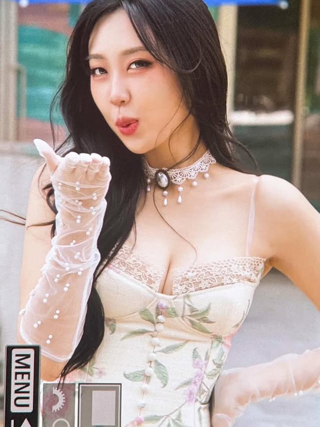 Mỹ nhân cao 1m75 như "người khổng lồ" khi đụng độ "nữ thần Waterbomb" Kwon Eunbi- Ảnh 6.