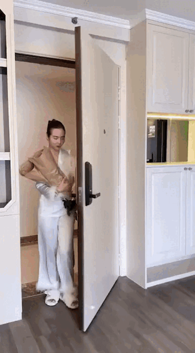 Tài sản của nữ diễn viên mặc đẹp nhất phim giờ vàng VTV- Ảnh 14. Tài sản của nữ diễn viên mặc đẹp nhất phim giờ vàng VTV- Ảnh 14.