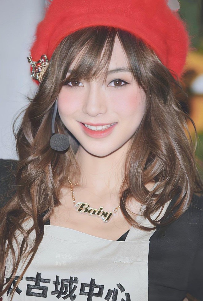 Angelababy năm 17 tuổi đã mang số phận đại minh tinh- Ảnh 8. Angelababy năm 17 tuổi đã mang số phận đại minh tinh- Ảnh 8.