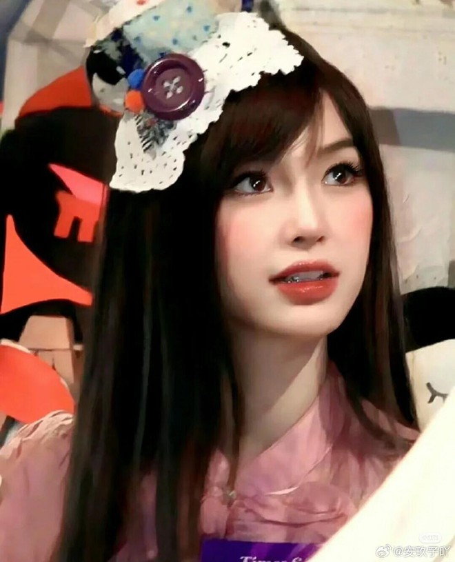 Angelababy năm 17 tuổi đã mang số phận đại minh tinh- Ảnh 7. Angelababy năm 17 tuổi đã mang số phận đại minh tinh- Ảnh 7.