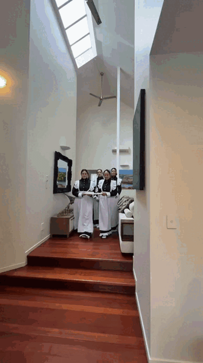 Nữ diễn viên Việt lấy chồng tỷ phú, sống như "bà hoàng", ngủ dậy có 5 hầu gái phục vụ- Ảnh 4.