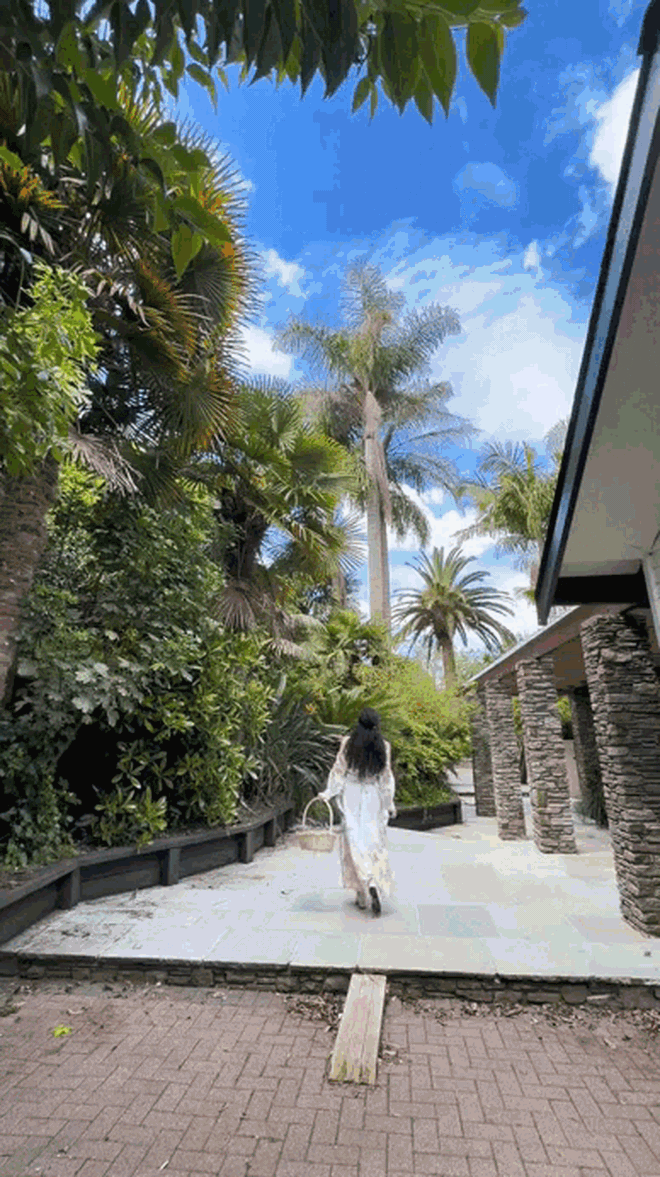 Nữ diễn viên Việt lấy chồng tỷ phú, sống như "bà hoàng", ngủ dậy có 5 hầu gái phục vụ- Ảnh 7.