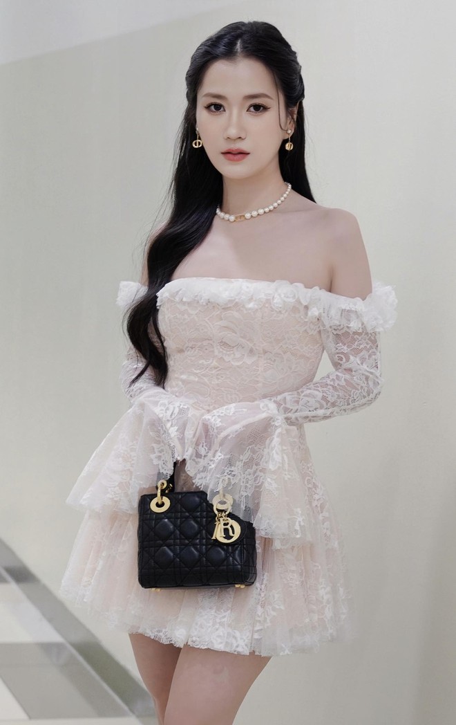 Lâm Vỹ Dạ lại trẻ măng, đôi chân hoá ra cũng thuộc hàng cực phẩm!- Ảnh 9.