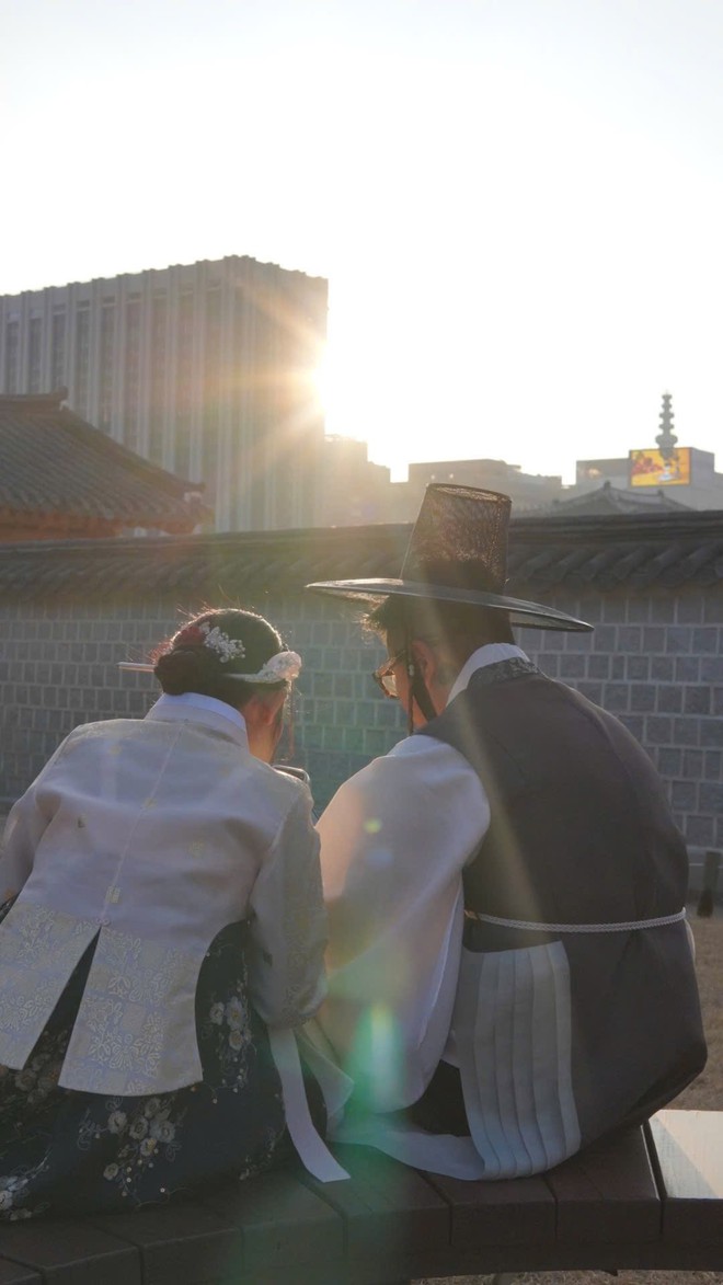 Đạo diễn Vbiz xả kho ảnh bên bạn gái nóng bỏng sau khi "chốt đơn" thành công tại Hàn Quốc- Ảnh 8.