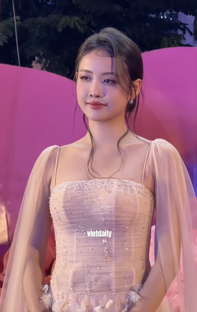 Chuyện gì đã xảy ra với Trương Mỹ Nhân - vợ Phí Ngọc Hưng?- Ảnh 1.