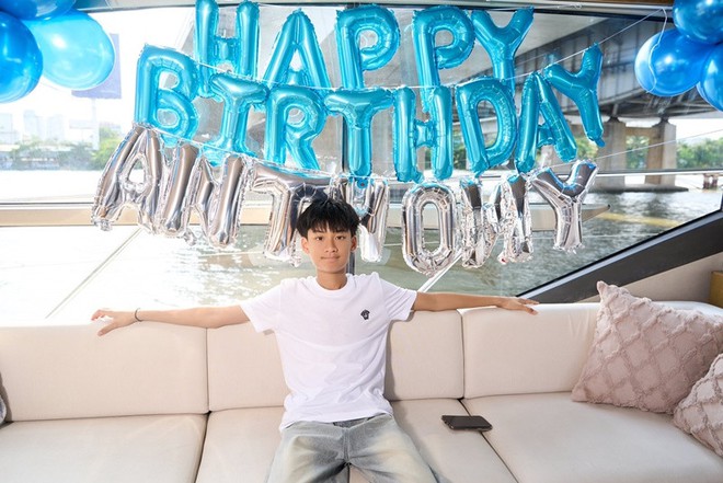 14 tuổi con trai Lệ Quyên đã đến cỡ này- Ảnh 10.