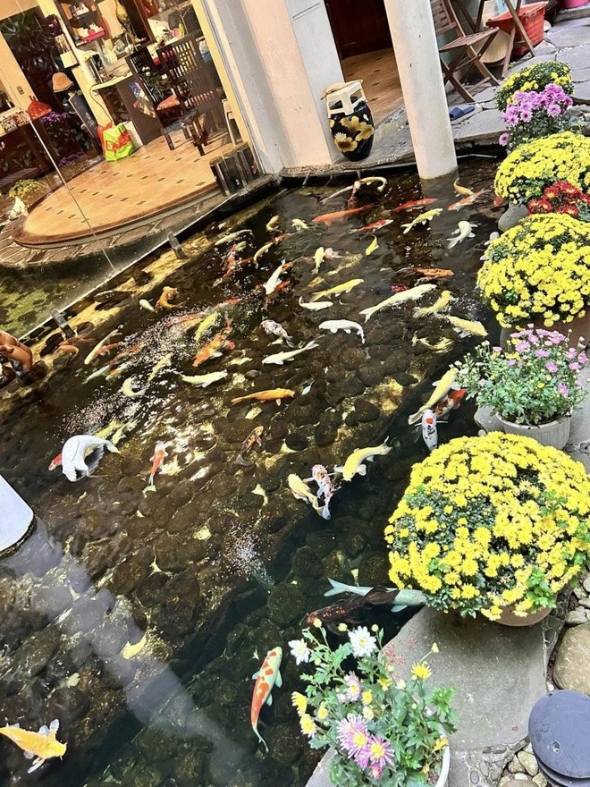 Cơ ngơi đẹp hơn tranh của “phù thuỷ” thiết kế xiêm y Táo Quân- Ảnh 10.