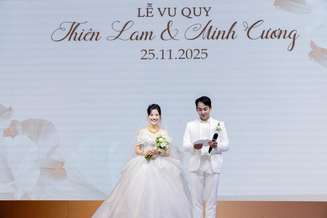 Xin chụp hình với “Hỏa Vương đẹp trai nhất làng xiếc”, 9 tháng sau cô gái “đổi vai” làm vợ- Ảnh 4.