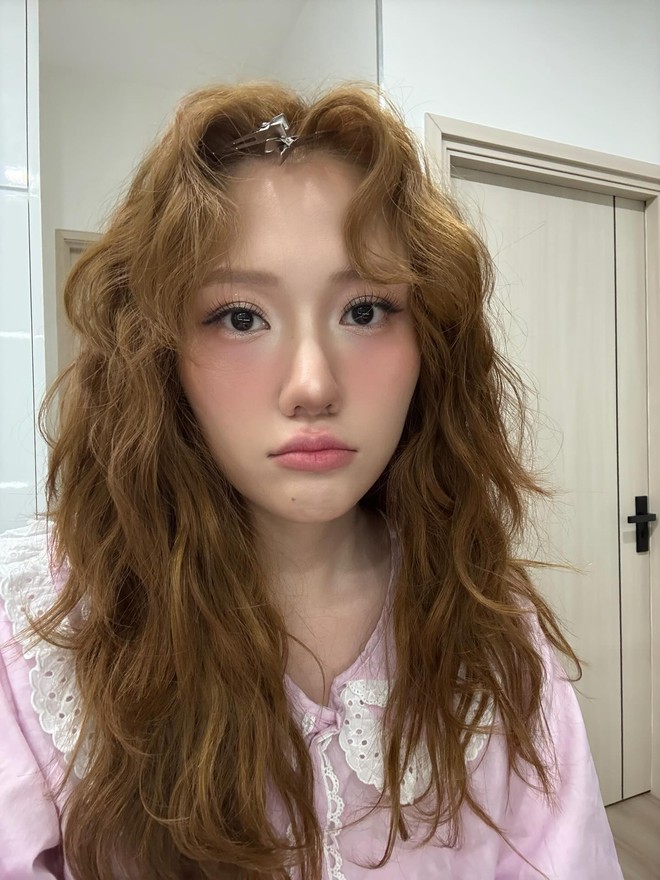 Sự cố khiến Uyển Ân được khen: Em gái Trấn Thành mà ngày càng giống Triệu Lộ Tư- Ảnh 12.