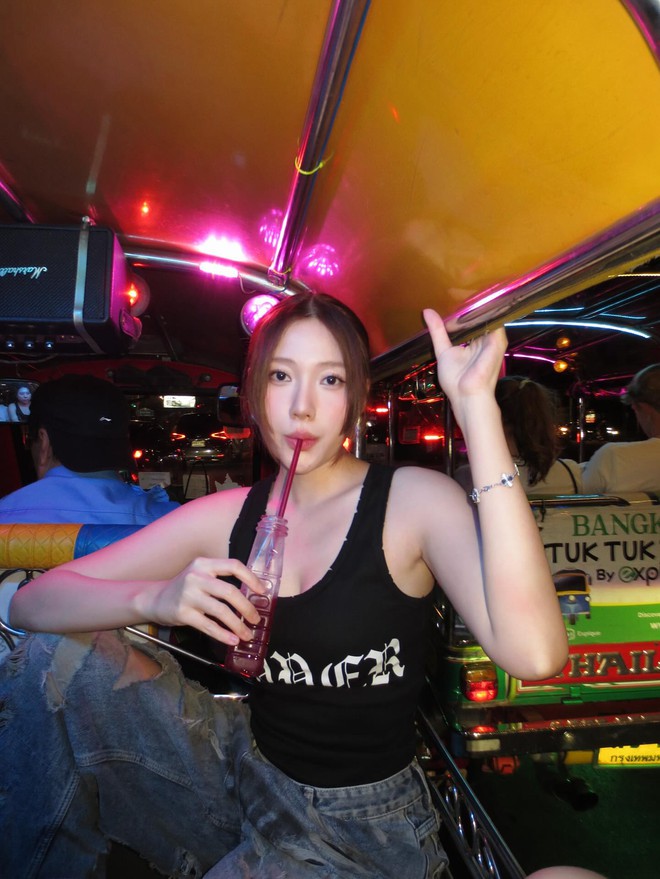 Sự cố khiến Uyển Ân được khen: Em gái Trấn Thành mà ngày càng giống Triệu Lộ Tư- Ảnh 11.