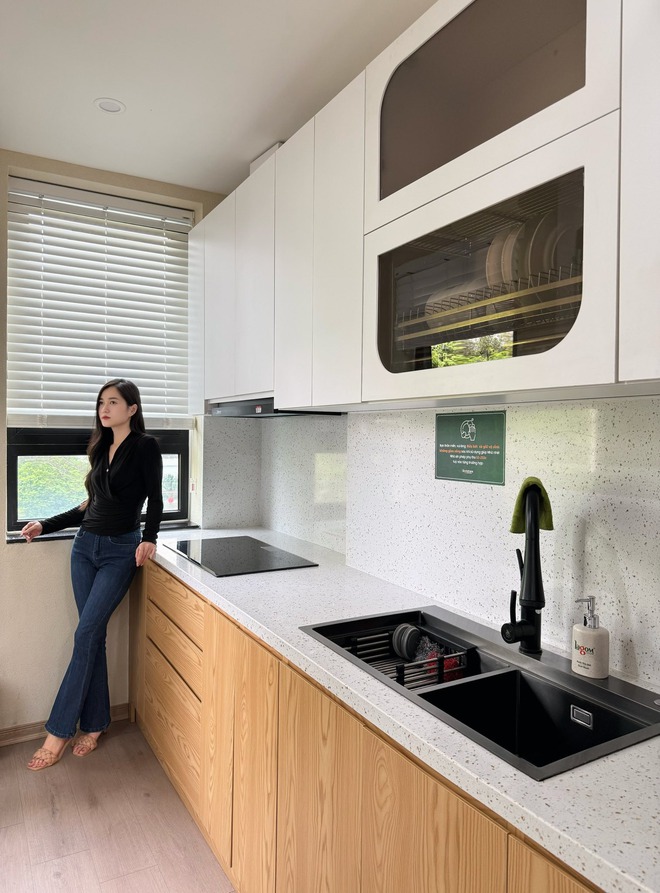 Nữ diễn viên giảm thần tốc 14kg: Khán giả khen U40 mà trẻ như gái 18, mặc đồ bình dân sang như hiệu- Ảnh 22.