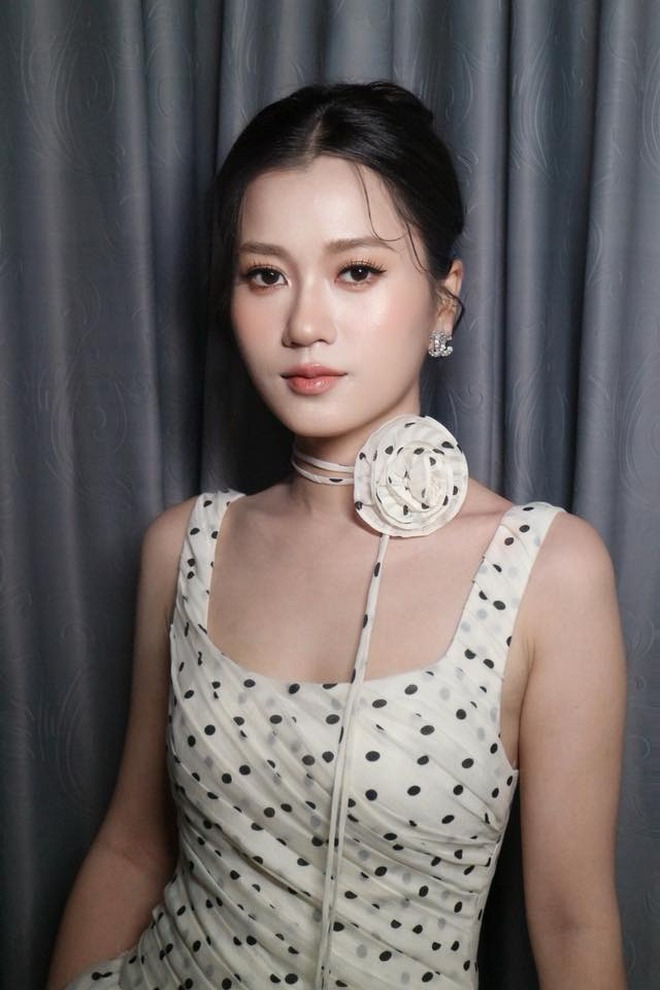 Nữ diễn viên giảm thần tốc 14kg: Khán giả khen U40 mà trẻ như gái 18, mặc đồ bình dân sang như hiệu- Ảnh 13.