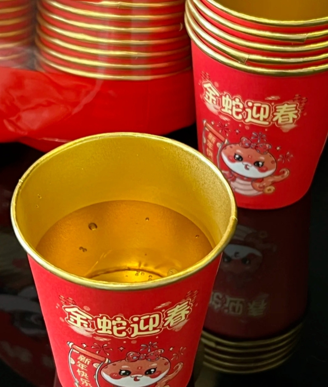 "Danh sách đen" 5 món đồ: Rẻ tiền, nịnh mắt nhưng đầu độc sức khỏe cả nhà- Ảnh 2.