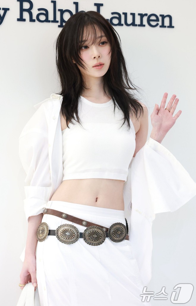 Bạn gái tin đồn của Jungkook được so ngang với Kim Ji Won- Ảnh 19. Bạn gái tin đồn của Jungkook được so ngang với Kim Ji Won- Ảnh 19.