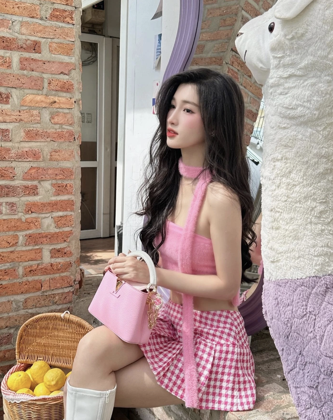 Hiếm ai làm được như Phương Nhi- Ảnh 6. Hiếm ai làm được như Phương Nhi- Ảnh 6.