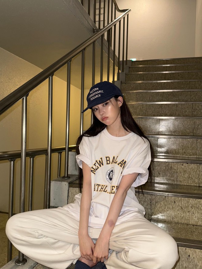 Bạn gái tin đồn của Jungkook được so ngang với Kim Ji Won- Ảnh 23. Bạn gái tin đồn của Jungkook được so ngang với Kim Ji Won- Ảnh 23.